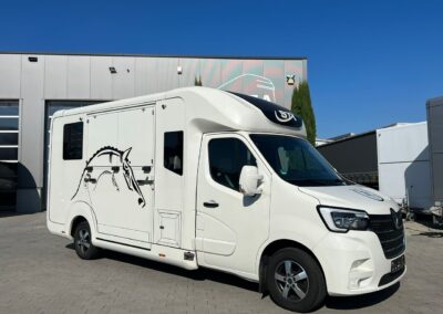 Pferdetransporter Renault Master STX Automatik